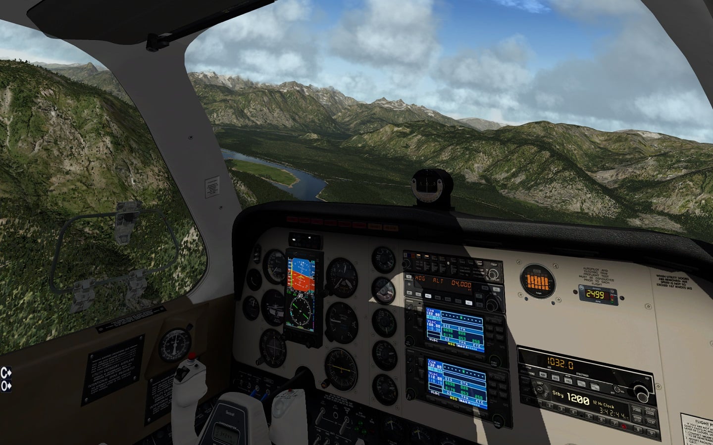 From the cockpits of 3 Carenados.